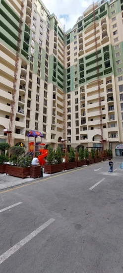 Satılır yeni tikili 2 otaqlı 67 m², Neftçilər m.-19