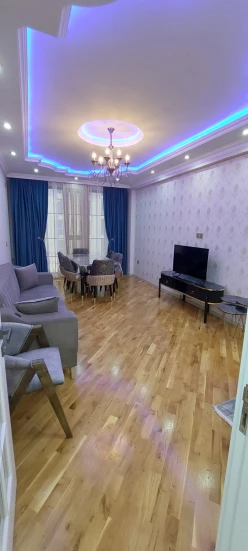 Satılır yeni tikili 2 otaqlı 67 m², Neftçilər m.-16