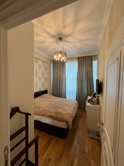 Satılır yeni tikili 2 otaqlı 47 m², Avtovağzal m.-11