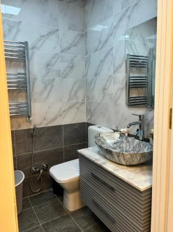 Satılır yeni tikili 2 otaqlı 47 m², Avtovağzal m.-14