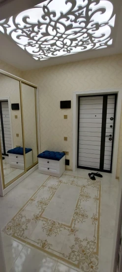 Satılır yeni tikili 2 otaqlı 67 m², Neftçilər m.-12