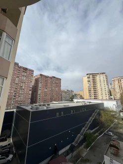 Satılır yeni tikili 3 otaqlı 120 m²,  İnşaatçılar m.-14