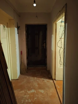 Satılır köhnə tikili 4 otaqlı 108 m²,  Lökbatan-7
