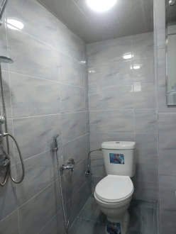 Satılır köhnə tikili 2 otaqlı 60 m²,  Azadlıq prospekti m.-10