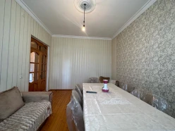 Satılır ev/villa 5 otaqlı 250 m², Binəqədi-7 Satılır ev/villa 5 otaqlı 250 m², Binəqədi-7